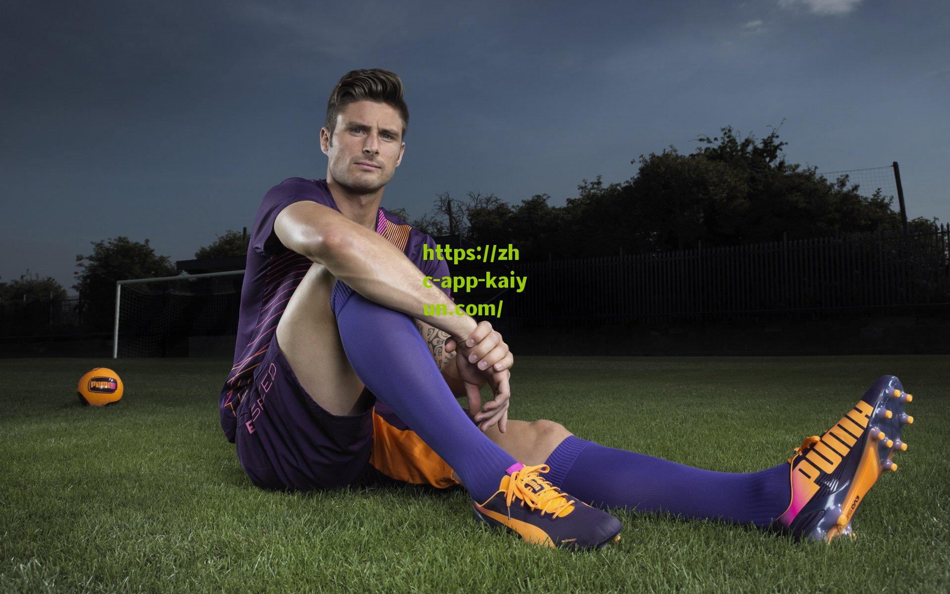 开云体育下载：红军新星身价飙升引关注，埃利奥特未来成转会市场焦点